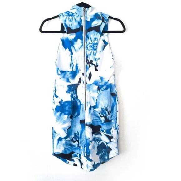 LuLu’s Women’s Tropical Dress Floral Blue White Size Medium Resortwear - Picture 3 of 10